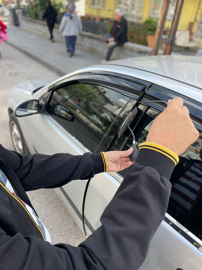 Fahrettin Altay Oto Kilitçisi